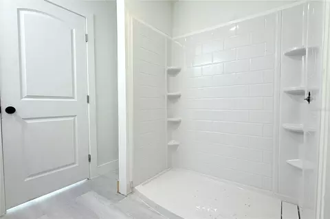Bath - 12493 Killian St, Spring Hill, FL 34609 photo 8 of 8
