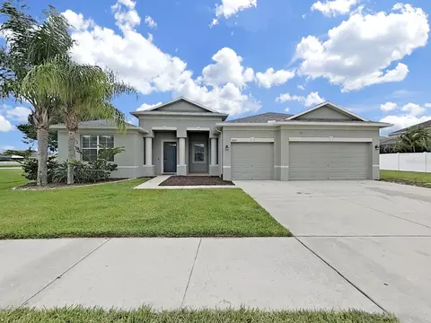 2422 Allegheny Valley St, Ruskin, FL 33570