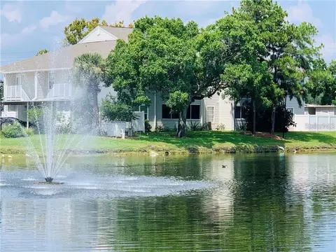 8350 Savannah Trace Cir #106, Tampa, FL 33615
