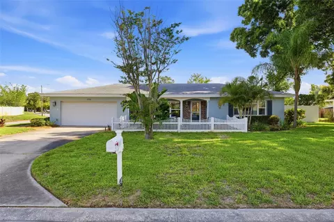 3733 Harbor Heights Dr, Largo, FL 33774