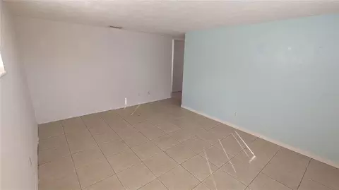 Living - 11301 110th Ter, Largo, FL 33778 photo 1 of 6