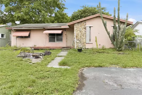 3121 N 72nd Way, Hollywood, FL 33024