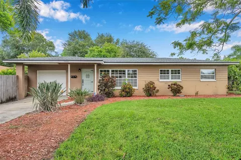7555 19th Ave N, Saint Petersburg, FL 33710