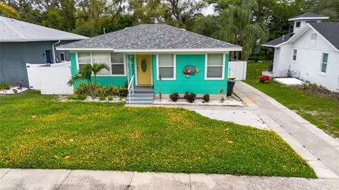 1226 Sedeeva Cir S, Clearwater, FL 33755