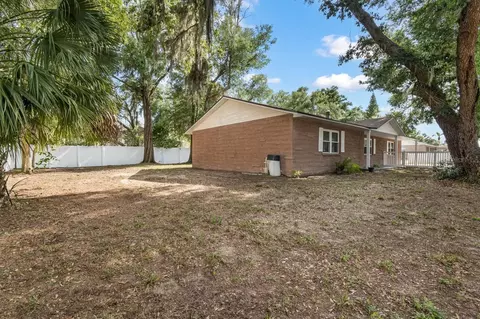 Exterior - 11511 Mcmullen Loop, Riverview, FL 33569 photo 5 of 8