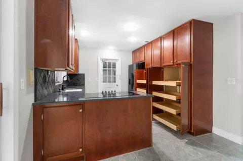 Kitchen - 11511 Mcmullen Loop, Riverview, FL 33569 photo 1 of 5
