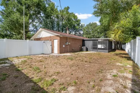 Exterior - 11511 Mcmullen Loop, Riverview, FL 33569 photo 4 of 8