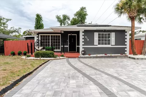 210 49 Th St N, Saint Petersburg, FL 33710