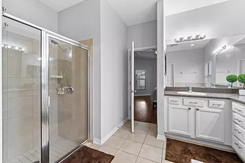Bath - 6751 Boulder Run Loop, Wesley Chapel, FL 33545 photo 2 of 4