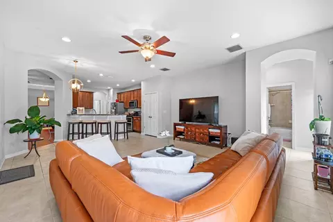 Living - 6751 Boulder Run Loop, Wesley Chapel, FL 33545 photo 2 of 2