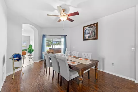 Dining - 6751 Boulder Run Loop, Wesley Chapel, FL 33545 photo 2 of 2