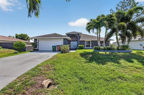 4105 NE 20th Pl, Cape Coral, FL 33909