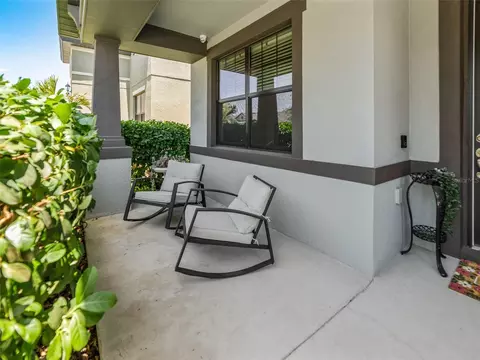 Exterior - 1220 Florablu Dr, Seffner, FL 33584 photo 5 of 13