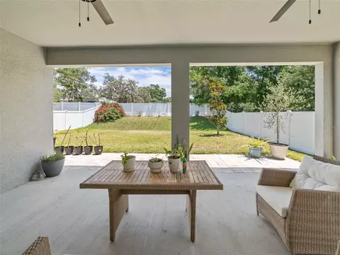 Exterior - 1220 Florablu Dr, Seffner, FL 33584 photo 7 of 13