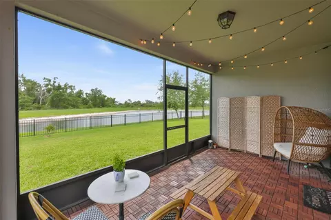 Exterior - 11527 Cedar Valley Dr, Riverview, FL 33569 photo 2 of 10