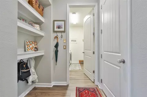 Entry Way - 11527 Cedar Valley Dr, Riverview, FL 33569 photo 3 of 3