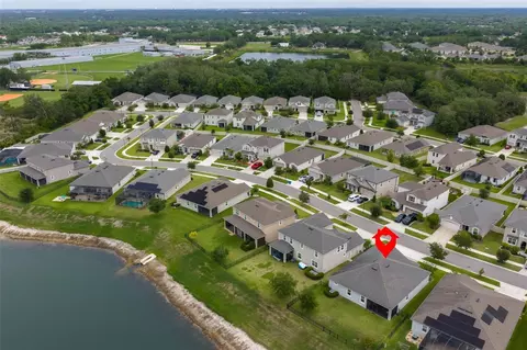 View/Area - 11527 Cedar Valley Dr, Riverview, FL 33569 photo 6 of 11