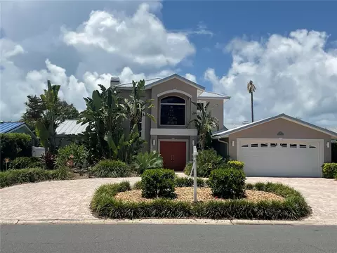 311 S Isle Dr, Saint Pete Beach, FL 33706
