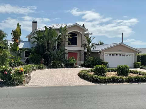 311 S Isle Dr, Saint Pete Beach, FL 33706