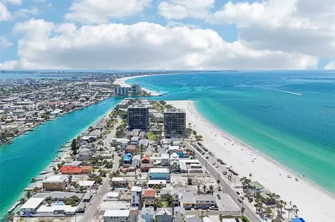 23 80th Ave, Treasure Island, FL 33706