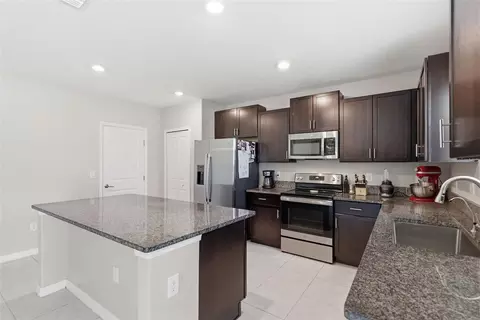 13380 Great Plains Dr, Riverview, FL 33579 photo 17