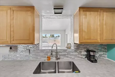 Kitchen - 18 Concord Dr, Ormond Beach, FL 32176 photo 4 of 4