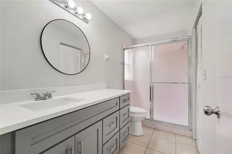 Bath - 13618 Laraway Dr, Riverview, FL 33579 photo 1 of 2