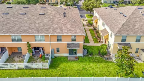 View/Area - 9838 Trumpet Vine Loop, Trinity, FL 34655 photo 4 of 5