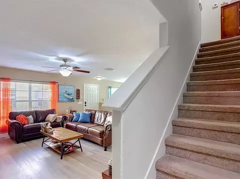 Entry Way - 9838 Trumpet Vine Loop, Trinity, FL 34655 photo 3 of 4