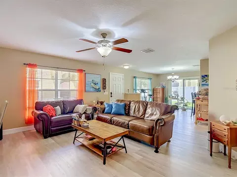 Living - 9838 Trumpet Vine Loop, Trinity, FL 34655 photo 4 of 6