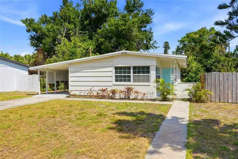 4030 Marlin Dr SE, Saint Petersburg, FL 33705