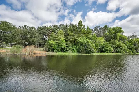 1400 Water View Dr W #104, Largo, FL 33771