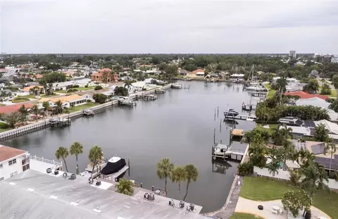 3717 S 46th Ave S #8, Saint Petersburg, FL 33711