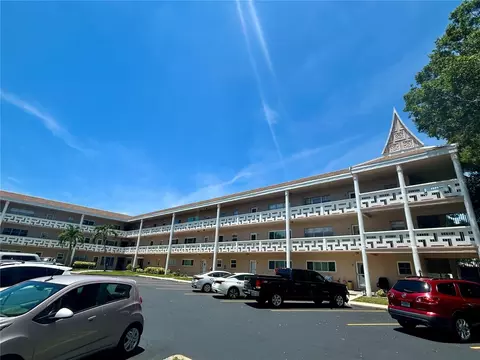 2436 Rhodesian Dr #42, Clearwater, FL 33763