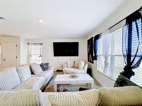Living - 12142 Mountain Island Trl, Parrish, FL 34219 photo 2 of 2