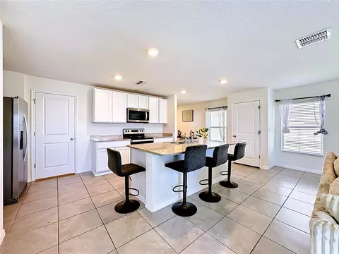 Kitchen - 12142 Mountain Island Trl, Parrish, FL 34219 photo 1 of 3