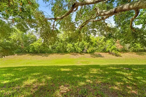 Exterior - 11132 Heathrow Ave, Spring Hill, FL 34609 photo 7 of 10
