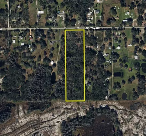 3101 Bruton Rd, Plant City, FL 33565