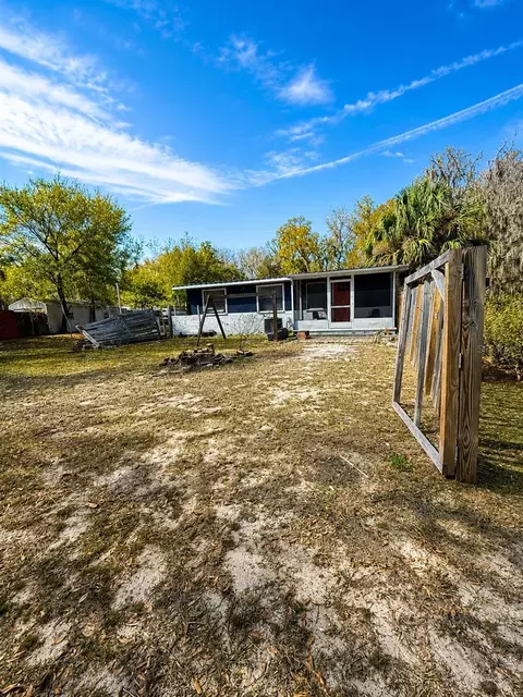 452 NE 13th Ter, Crystal River, FL 34428