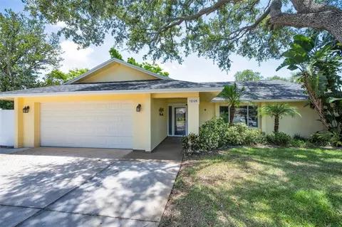 13125 Cimarron Cir N, Largo, FL 33774