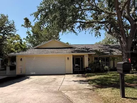 13125 Cimarron Cir N, Largo, FL 33774