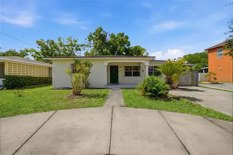 3004 W Gray St, Tampa, FL 33609