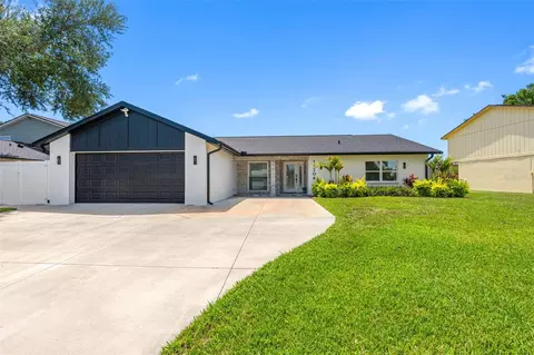16206 W Course Dr, Tampa, FL 33624