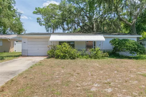 5810 Baker Rd, New Port Richey, FL 34653