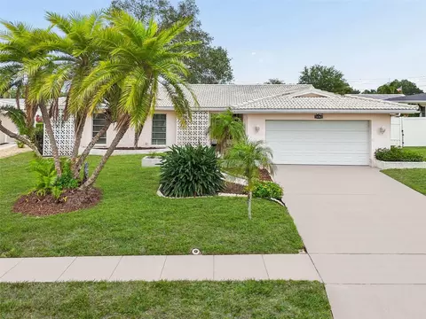 14363 Neptune Rd, Seminole, FL 33776