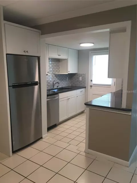2 N Fernwood Ave #7, Clearwater, FL 33765