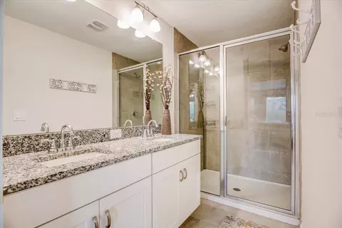 Bath - 10916 Quickwater Ct, Riverview, FL 33569 photo 2 of 5