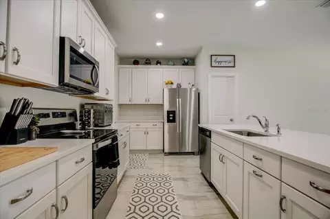 Kitchen - 10916 Quickwater Ct, Riverview, FL 33569 photo 1 of 4