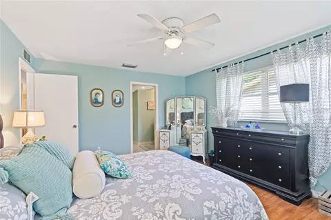 Bedroom - 2220 Marshall Dr, Dunedin, FL 34698 photo 1 of 5