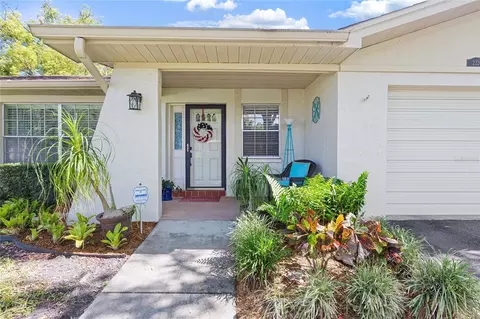 Exterior - 2220 Marshall Dr, Dunedin, FL 34698 photo 2 of 6